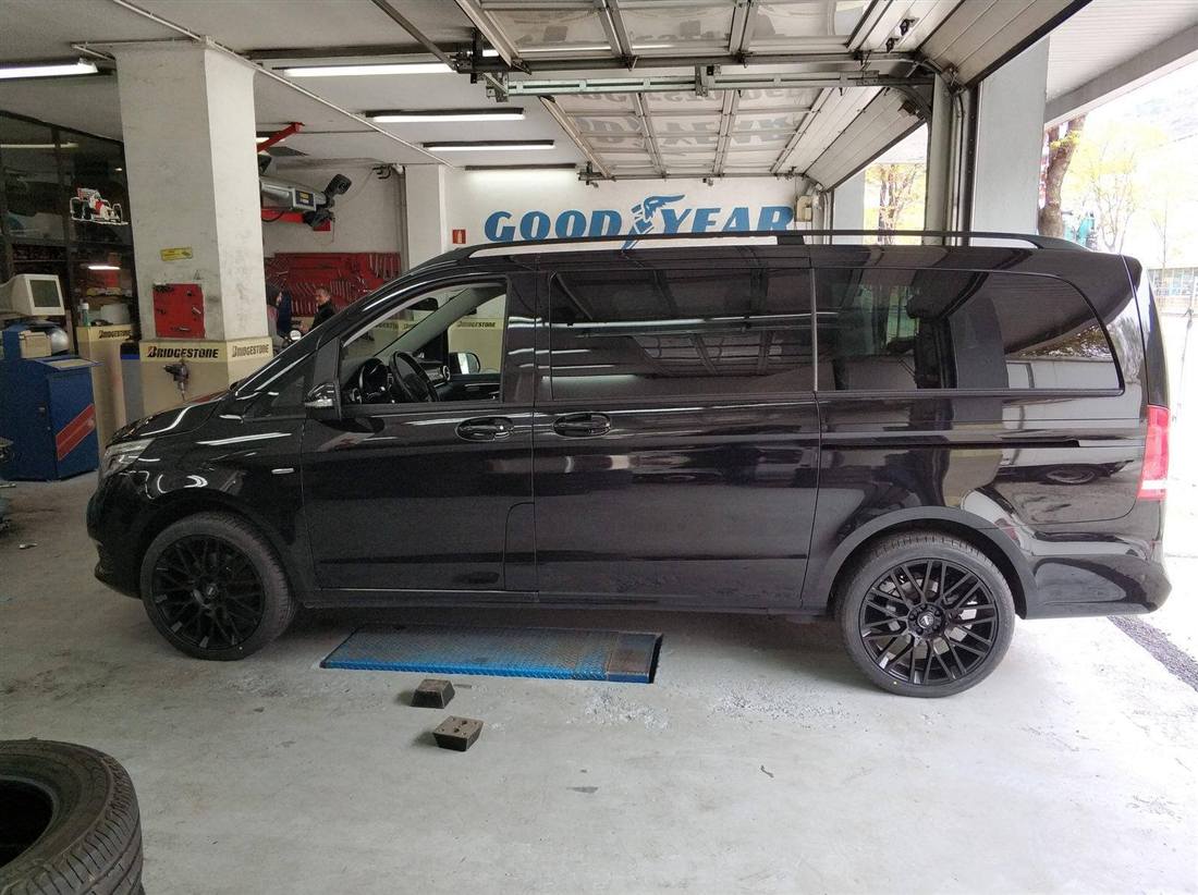 Mercedes V – llantas 20"