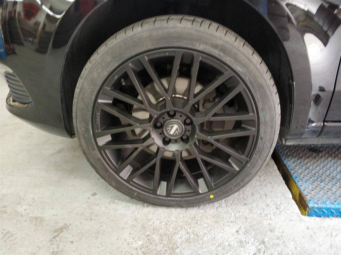 Mercedes V – llantas 20"